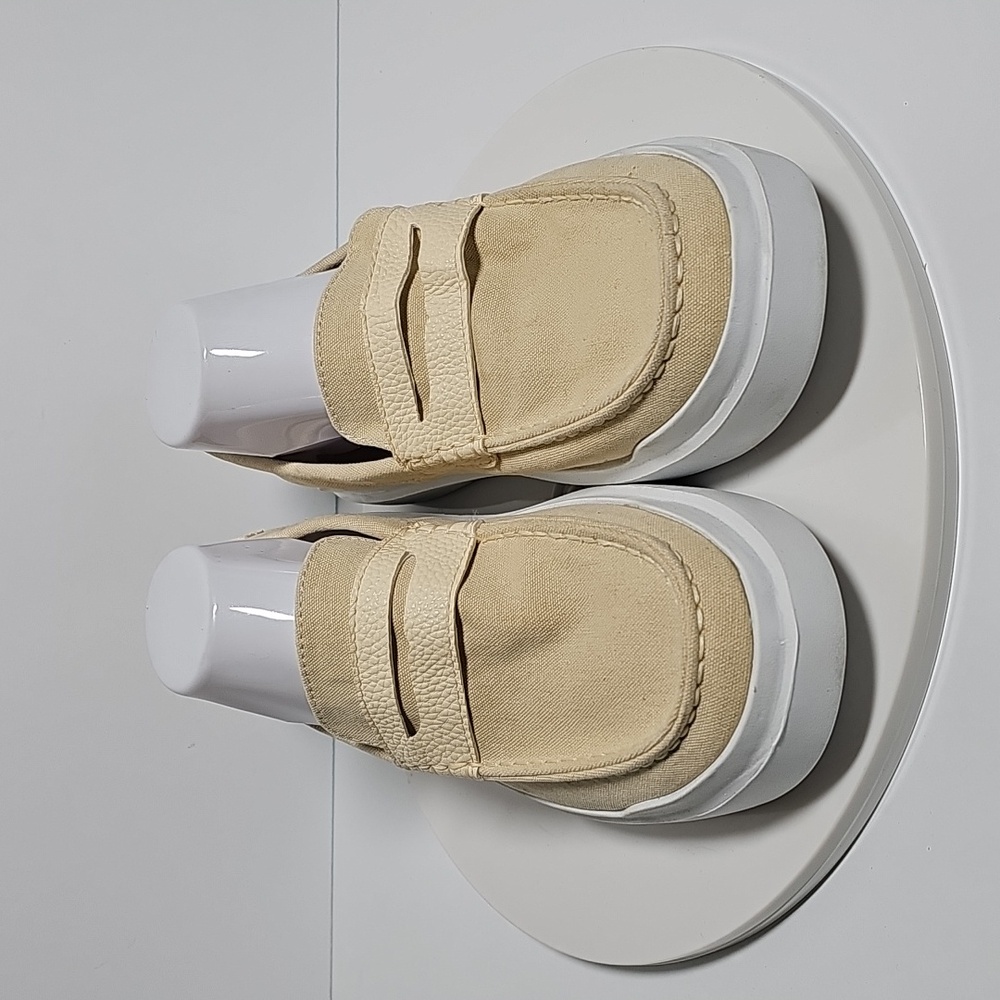 NWOT Cole Haan Grandseries Grandpro Rally Penny Loafer Sneaker Cream Canvas 10 - Picture 3 of 13
